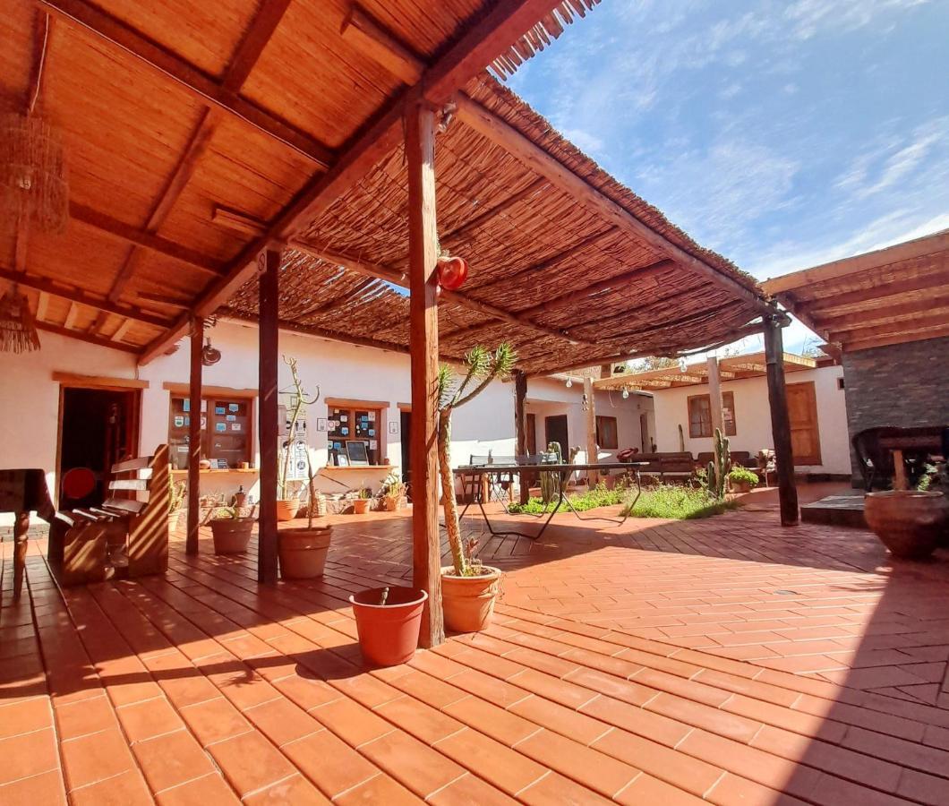La Casa Del Pueblo Hostal Сан-Педро-де-Атакама Экстерьер фото