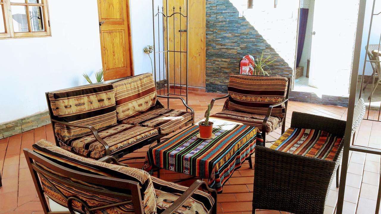 La Casa Del Pueblo Hostal Сан-Педро-де-Атакама Экстерьер фото